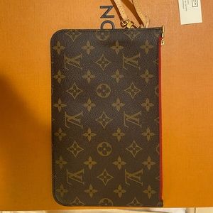 Authentic LOUIS VUITTON wristlet